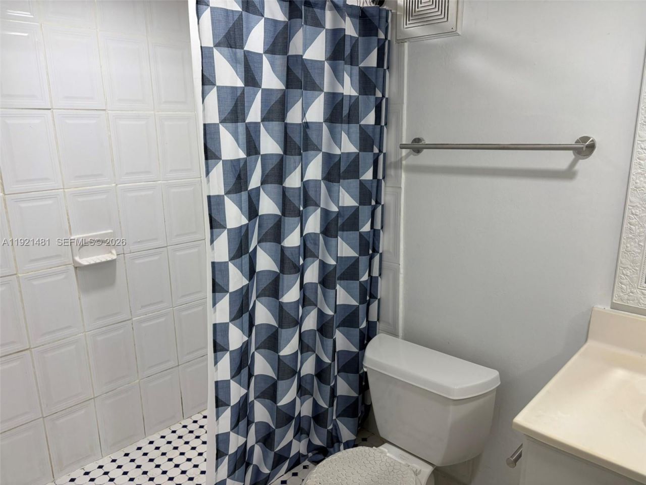 8035 SW 107th Ave, Unit 110, Miami, FL 33173 Photo