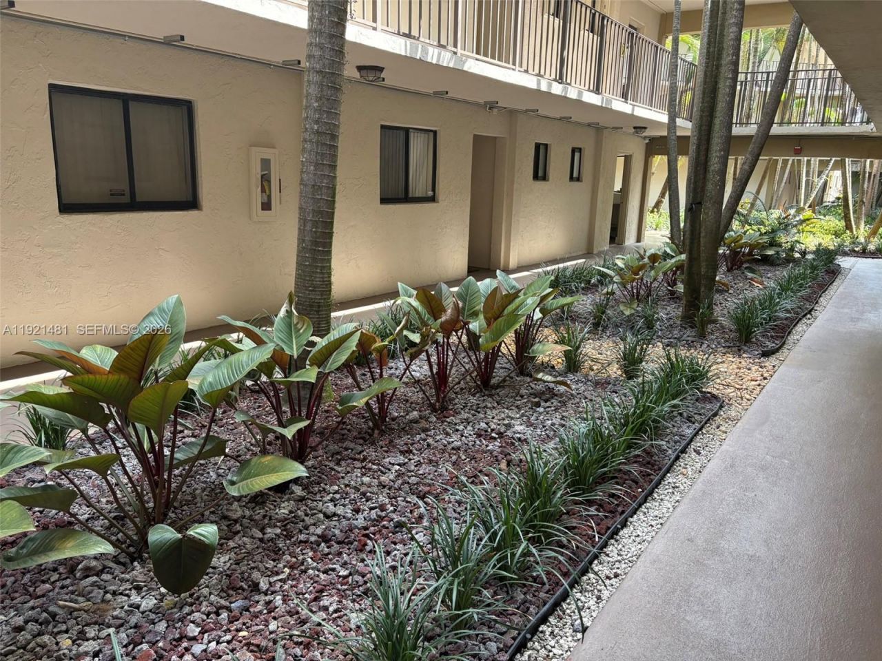 8035 SW 107th Ave, Unit 110, Miami, FL 33173 Photo