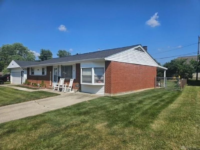 109 Ostend Street, Brookville, OH 45309 Photo 2