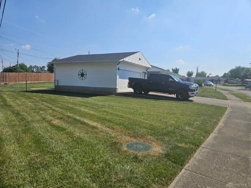 109 Ostend Street, Brookville, OH 45309 Photo 5