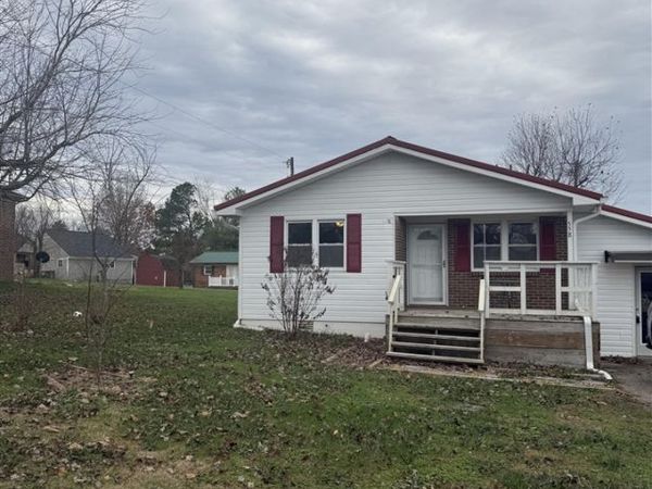 558 Countryside Loop, Greenville, KY 42345