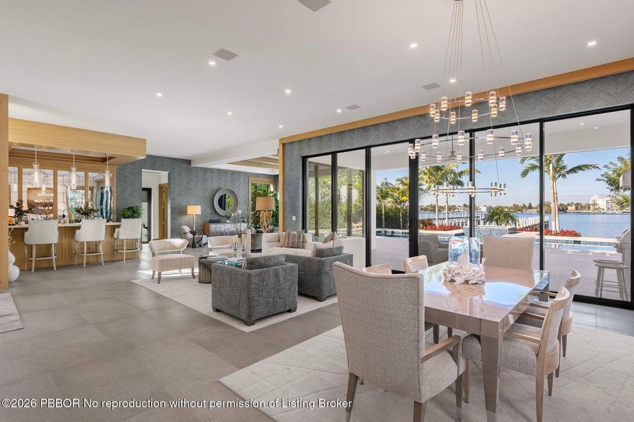 807 N Atlantic Drive, Lantana, FL 33462 Photo