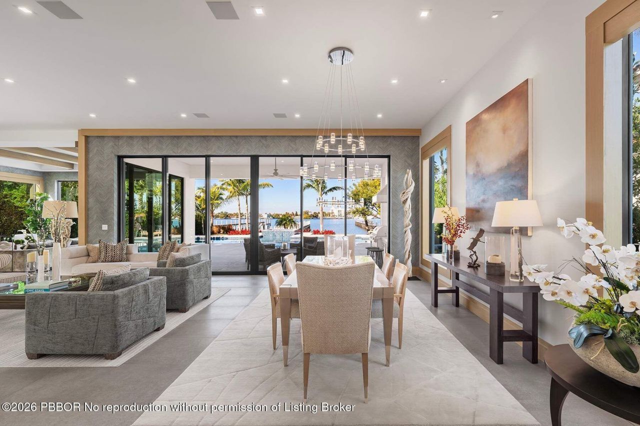 807 N Atlantic Drive, Lantana, FL 33462 Photo