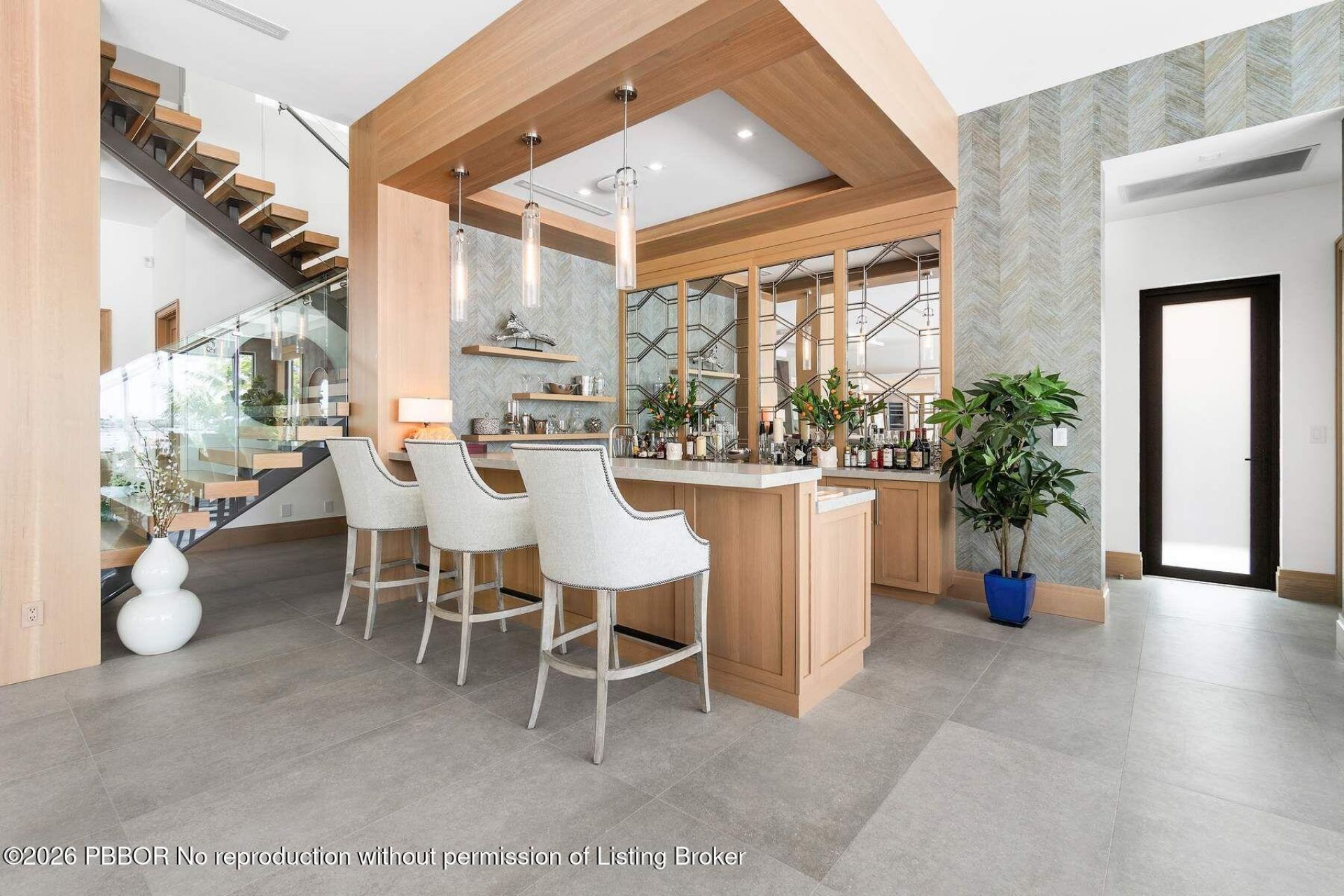 807 N Atlantic Drive, Lantana, FL 33462 Photo