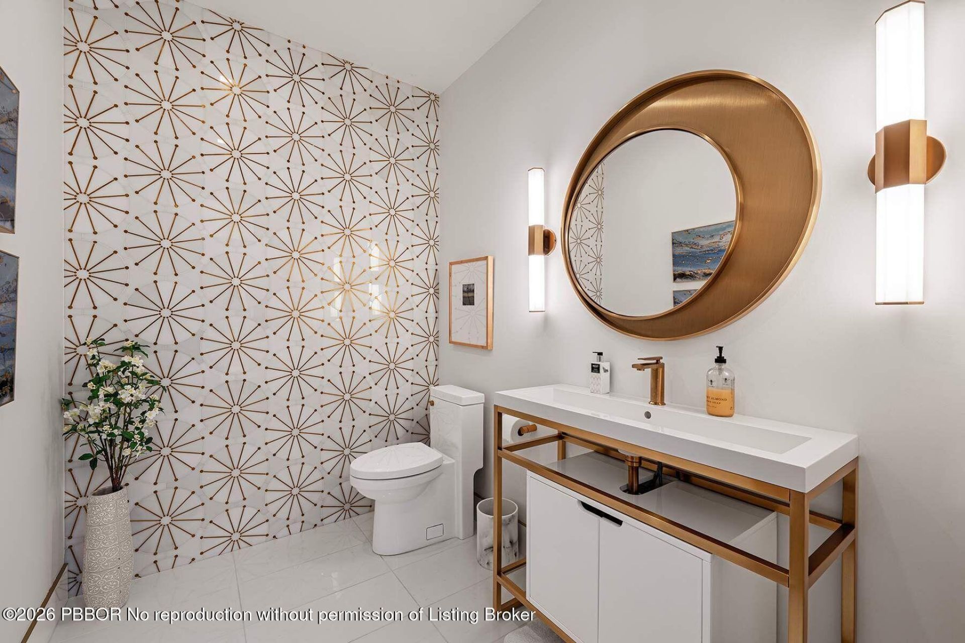 807 N Atlantic Drive, Lantana, FL 33462 Photo