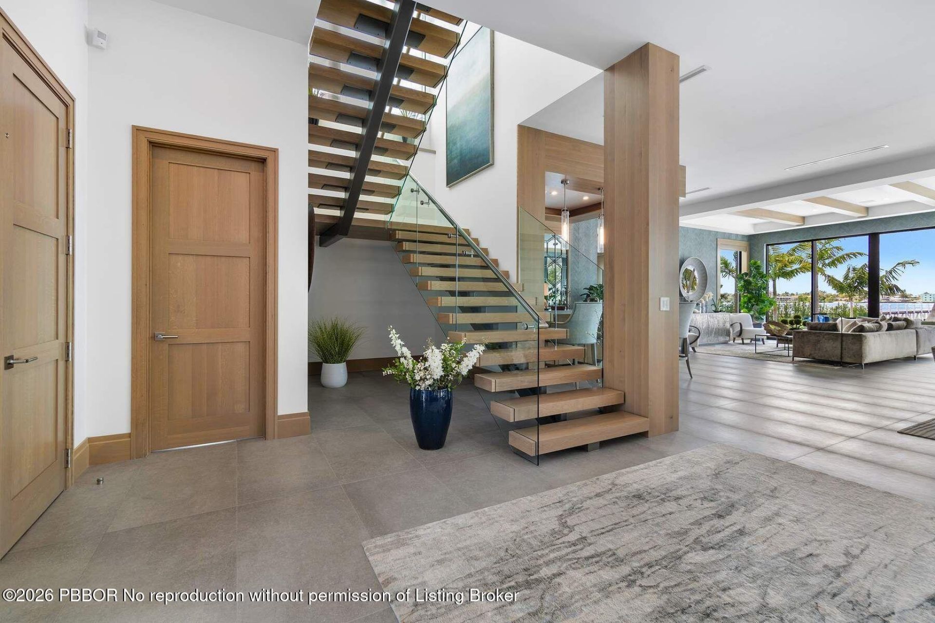 807 N Atlantic Drive, Lantana, FL 33462 Photo