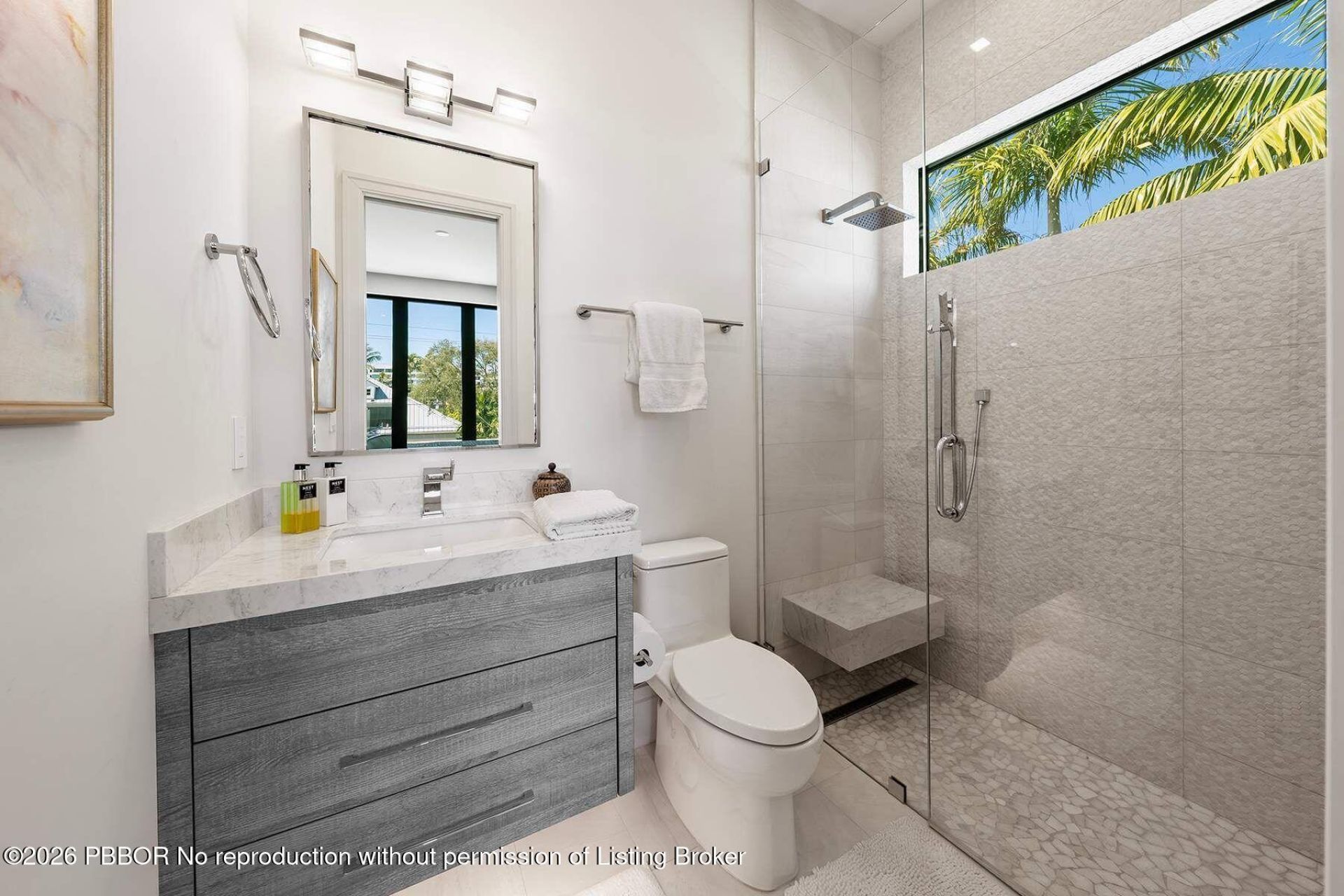 807 N Atlantic Drive, Lantana, FL 33462 Photo