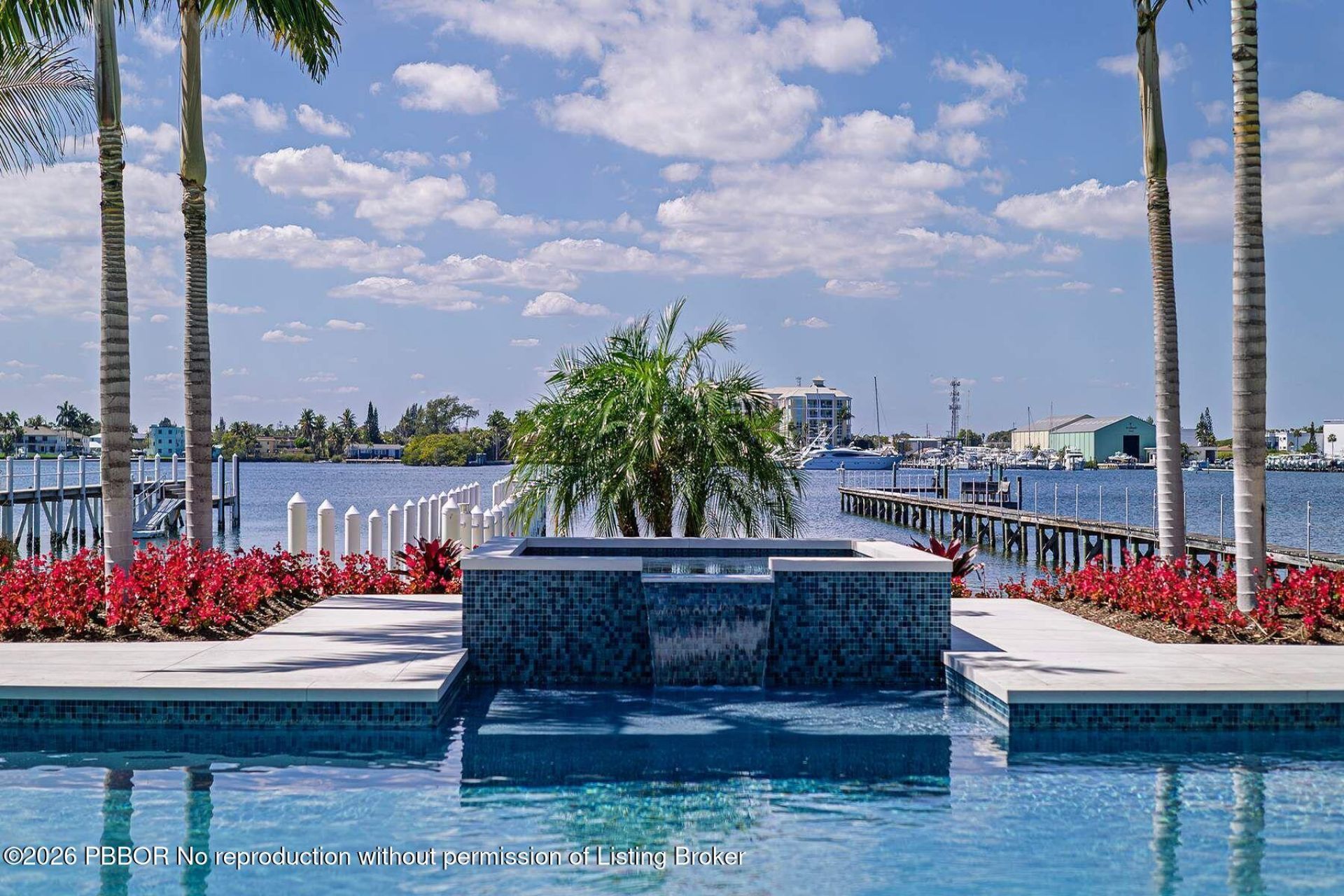 807 N Atlantic Drive, Lantana, FL 33462 Photo