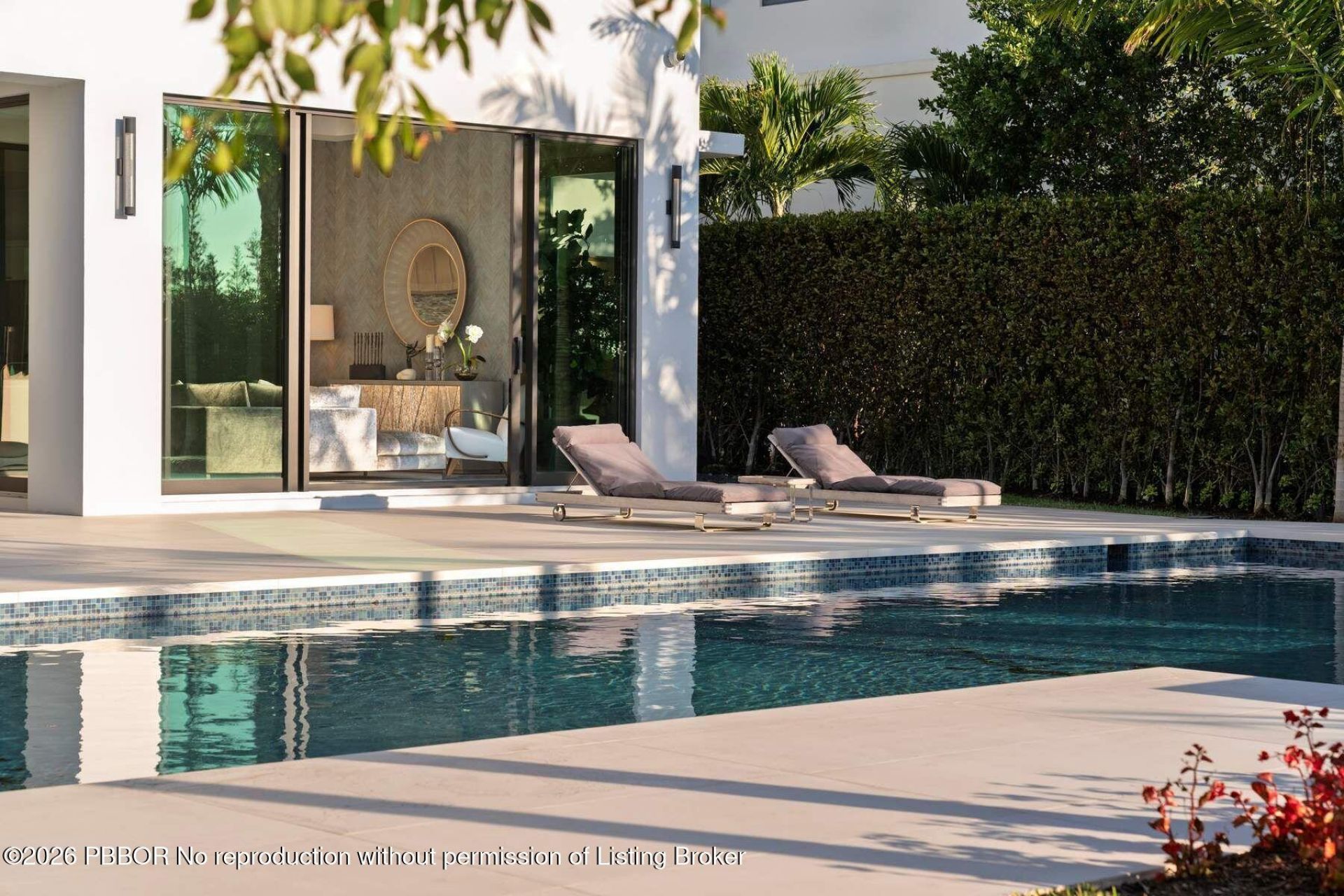 807 N Atlantic Drive, Lantana, FL 33462 Photo