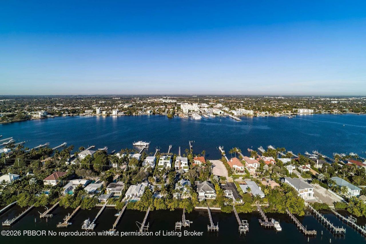 807 N Atlantic Drive, Lantana, FL 33462 Photo