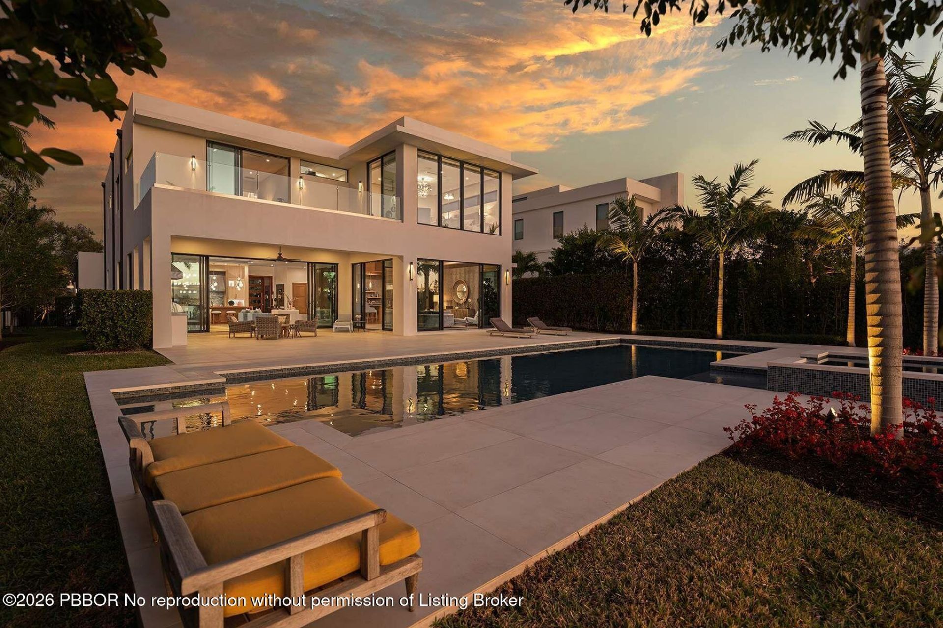 807 N Atlantic Drive, Lantana, FL 33462 Photo