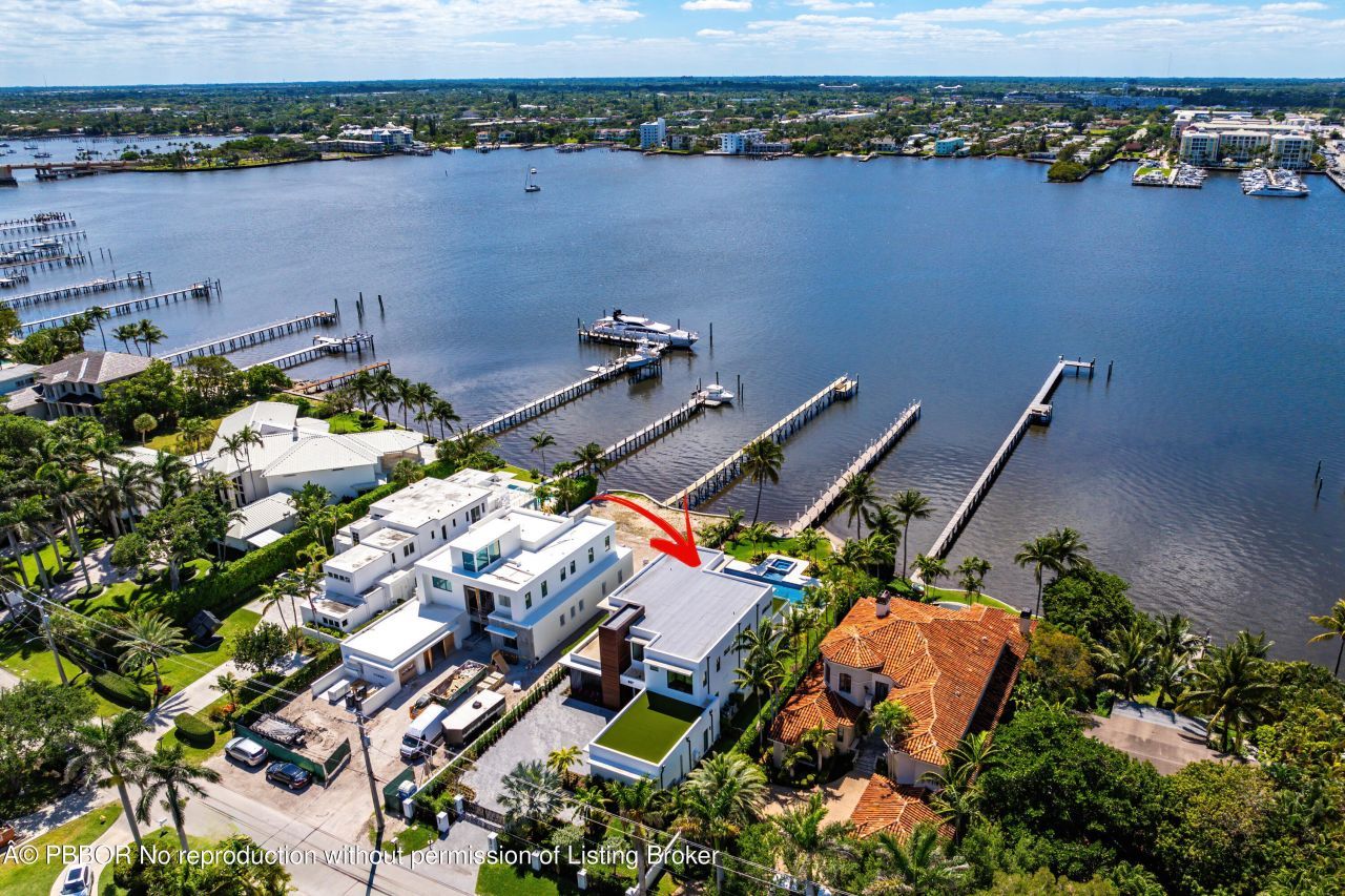 807 N Atlantic Drive, Lantana, FL 33462 Photo