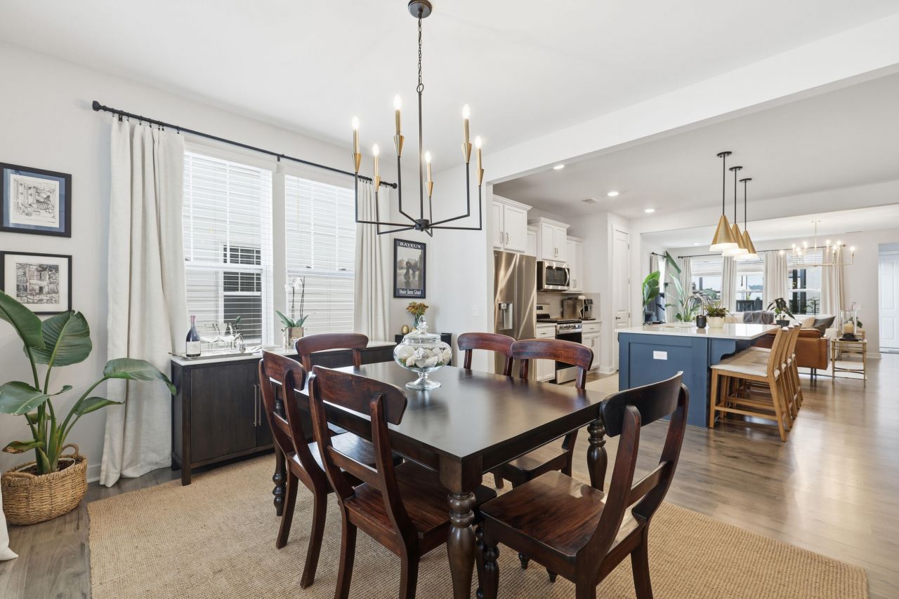 1011 Swamp Harrier Avenue Photo 14