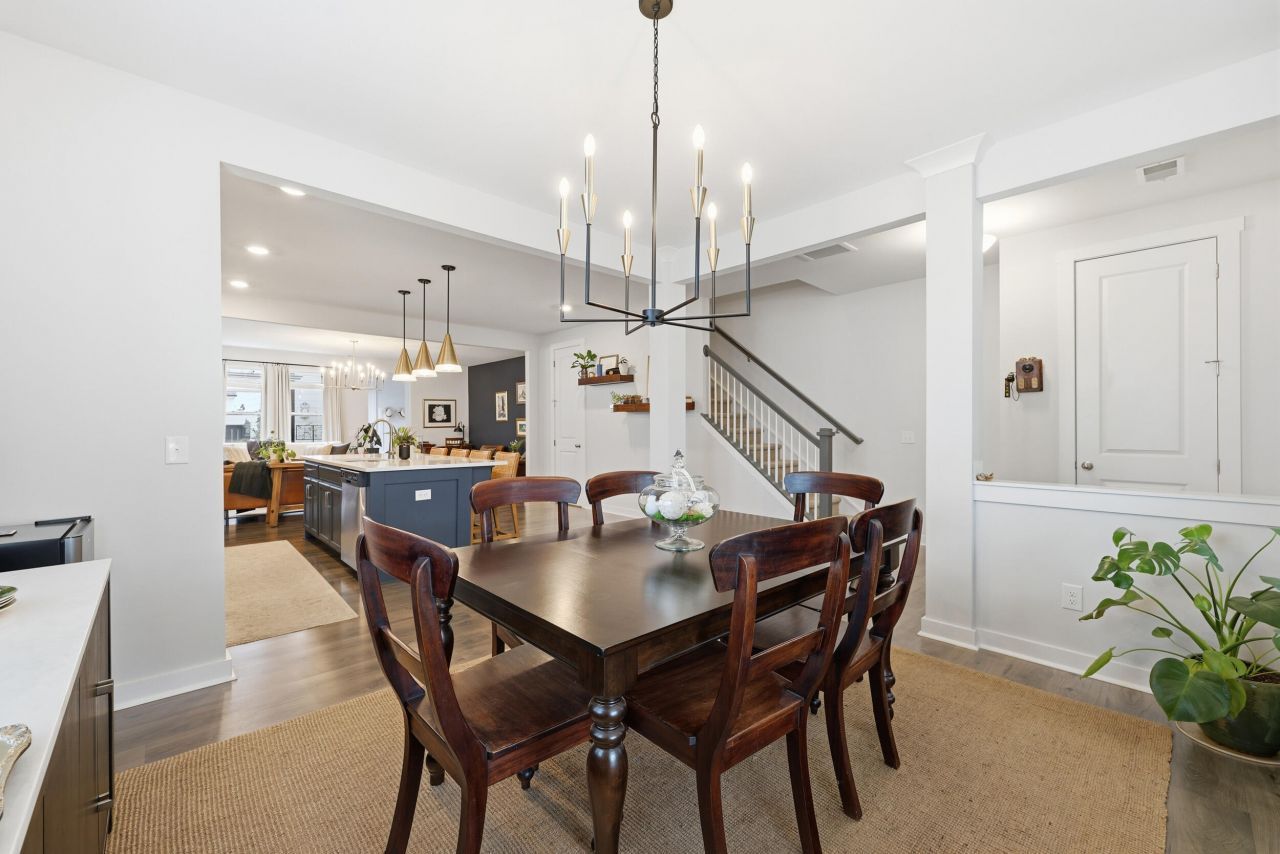 1011 Swamp Harrier Avenue Photo 16