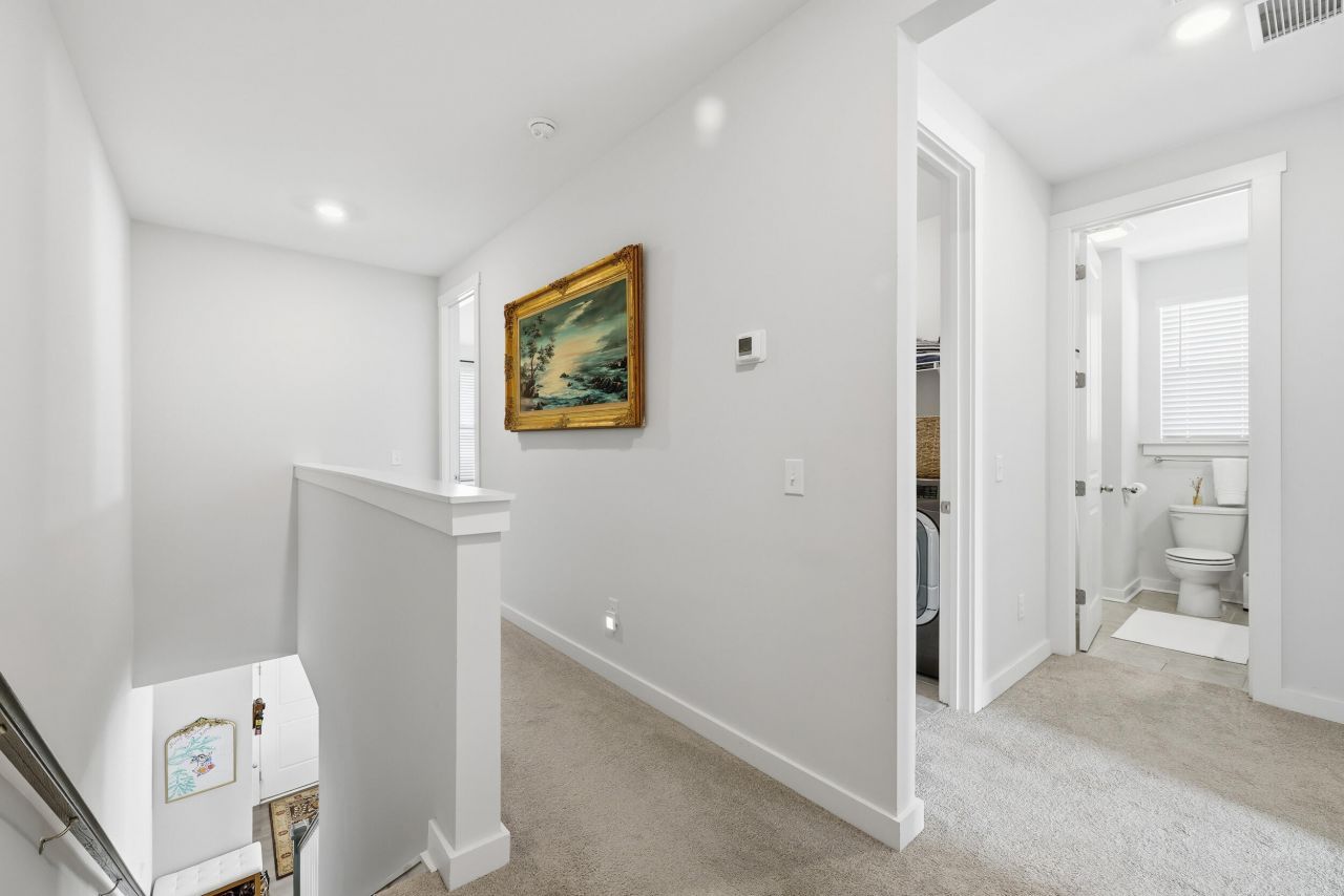 1011 Swamp Harrier Avenue Photo 25