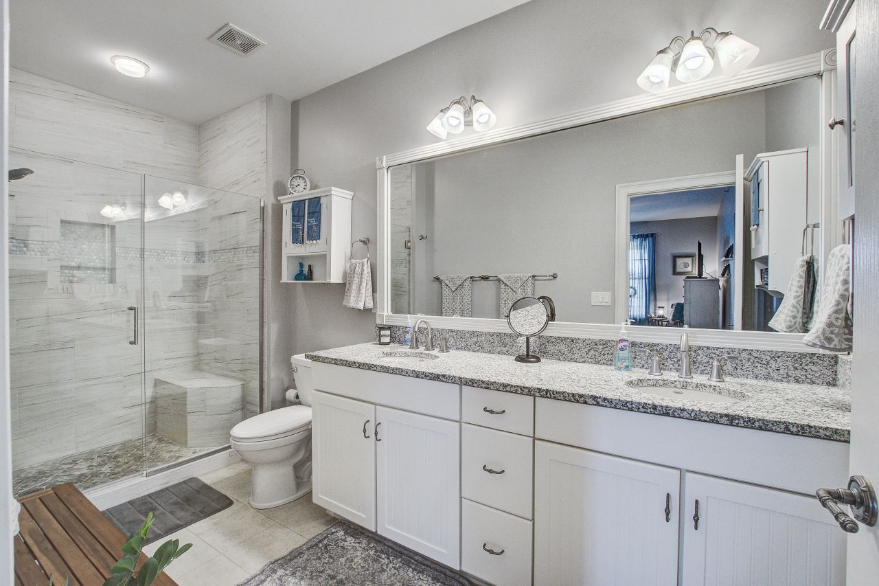 1222 Bridgeview Lane Photo 17