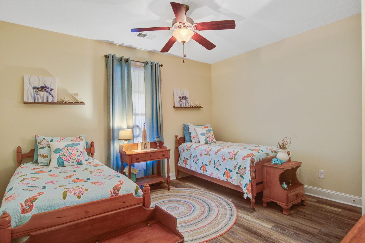 1222 Bridgeview Lane Photo 24