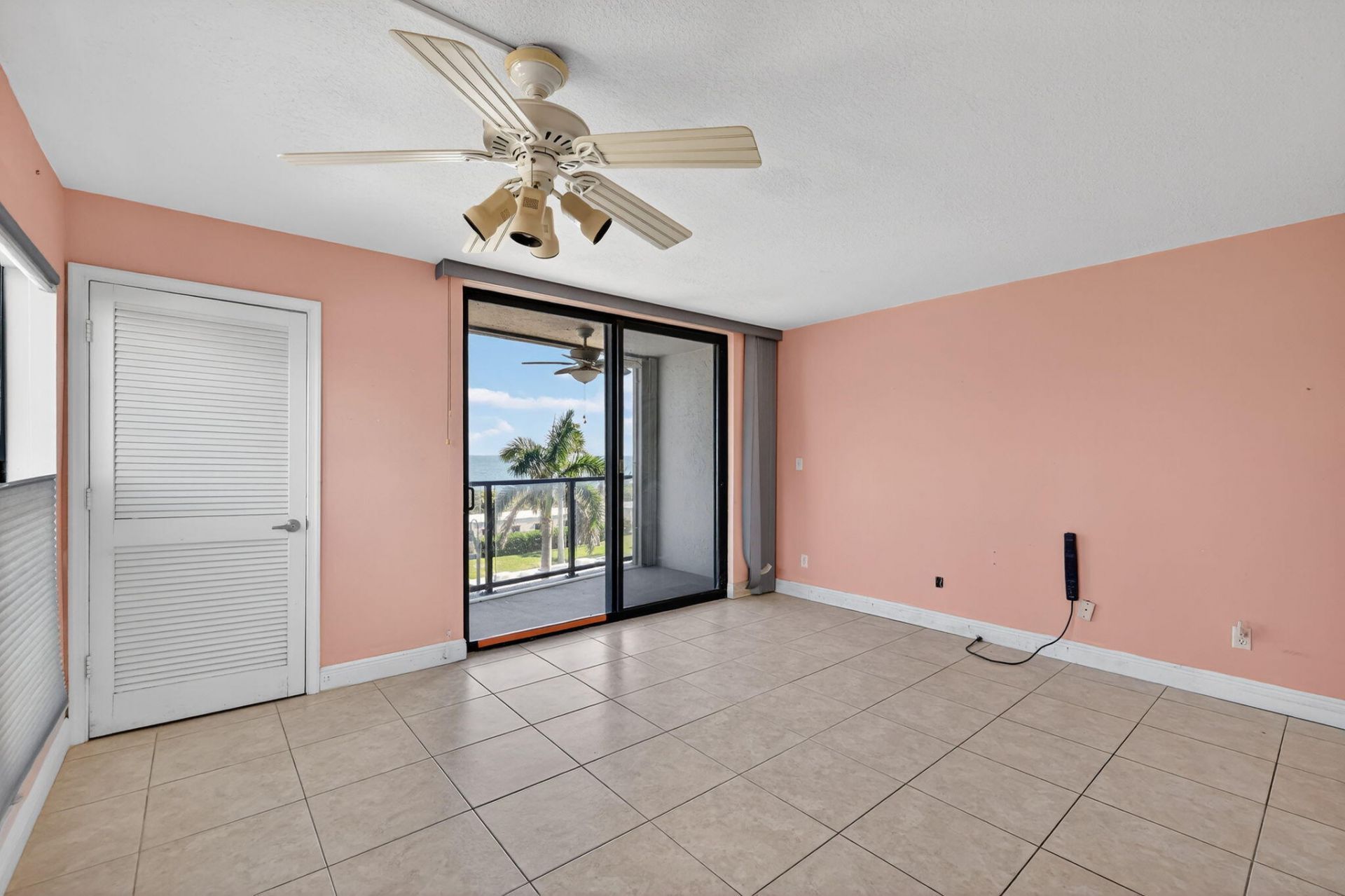 355 S Ocean Drive, Unit F-405, Fort Pierce, FL 34949 Photo
