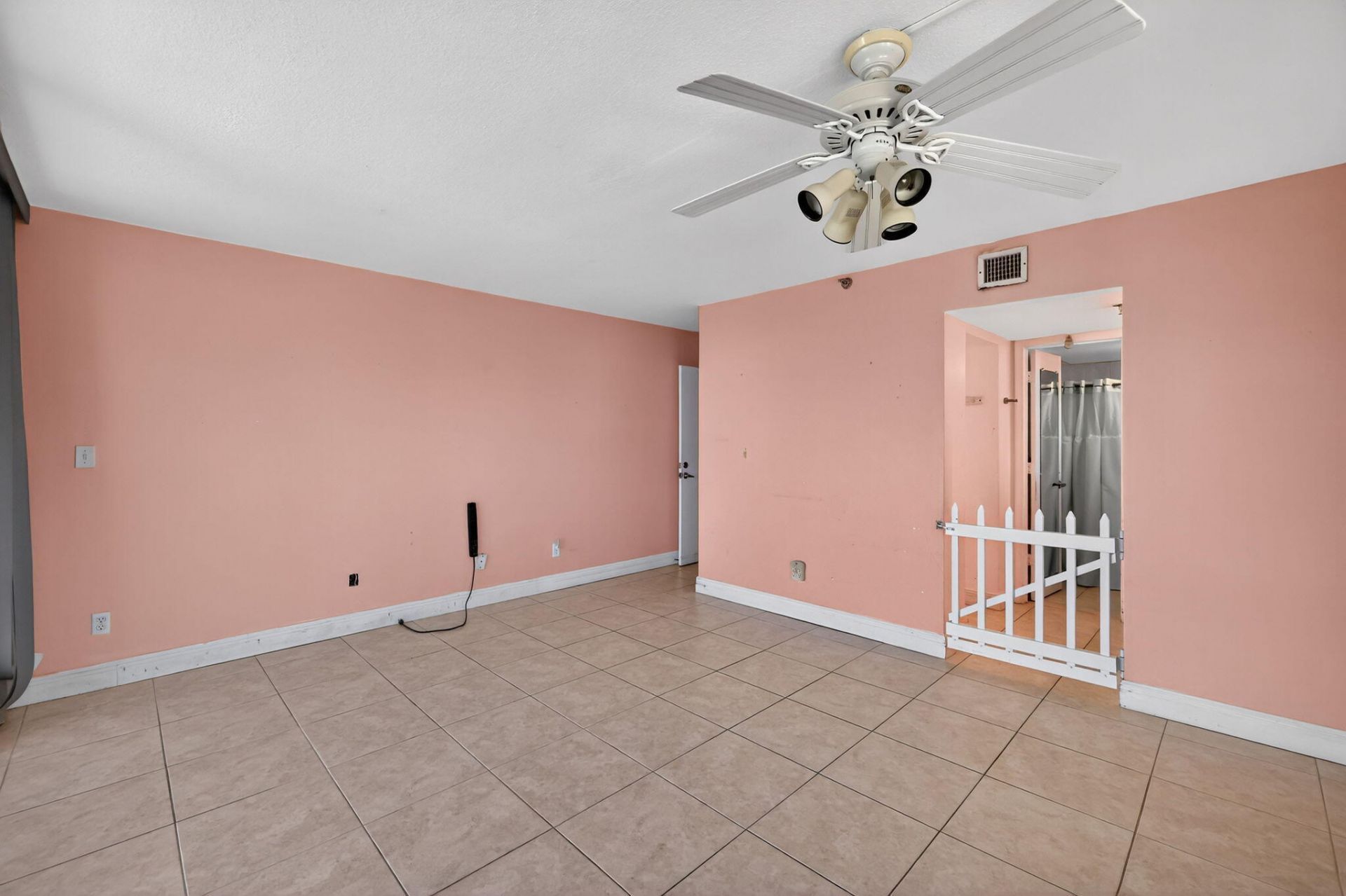 355 S Ocean Drive, Unit F-405, Fort Pierce, FL 34949 Photo