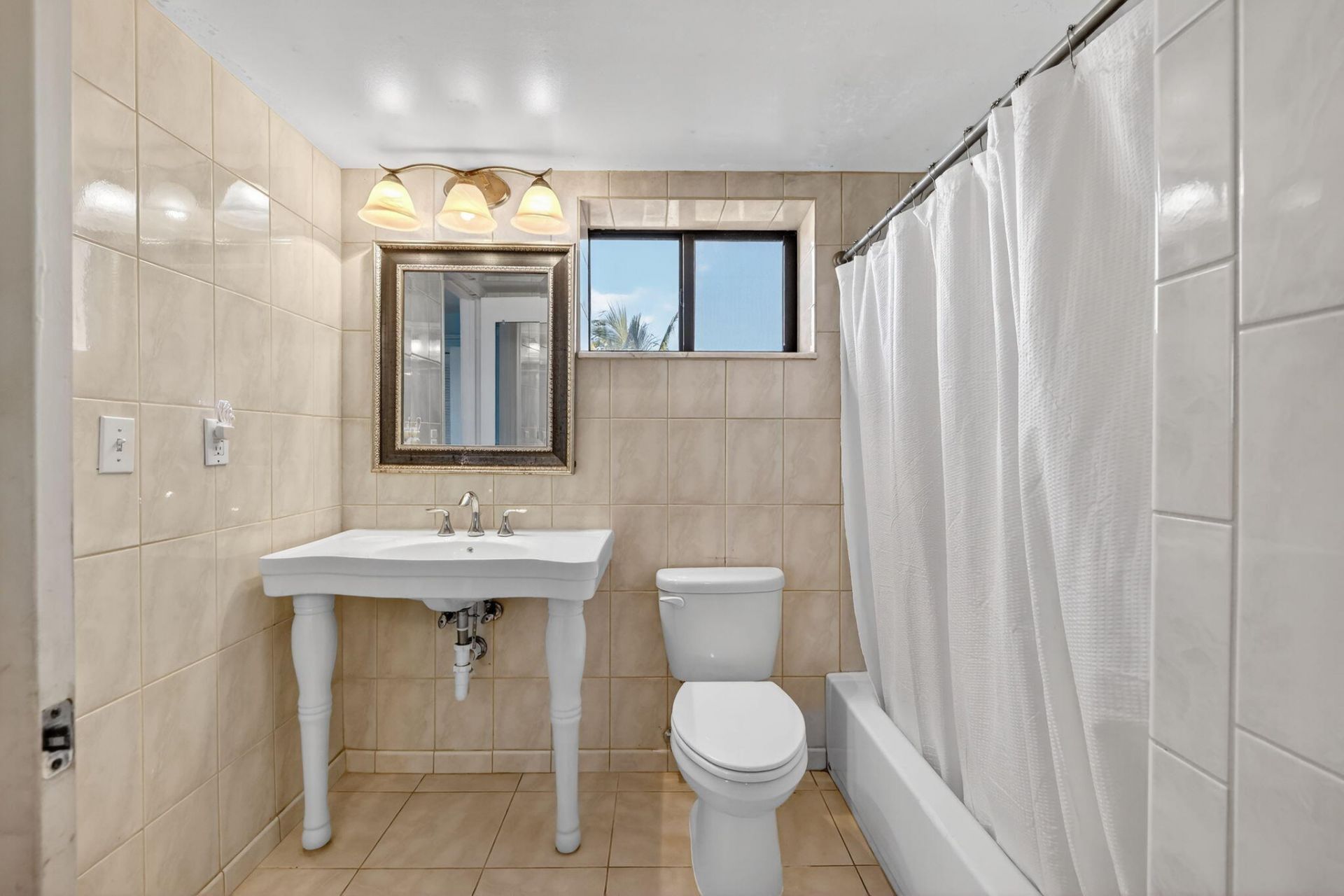 355 S Ocean Drive, Unit F-405, Fort Pierce, FL 34949 Photo