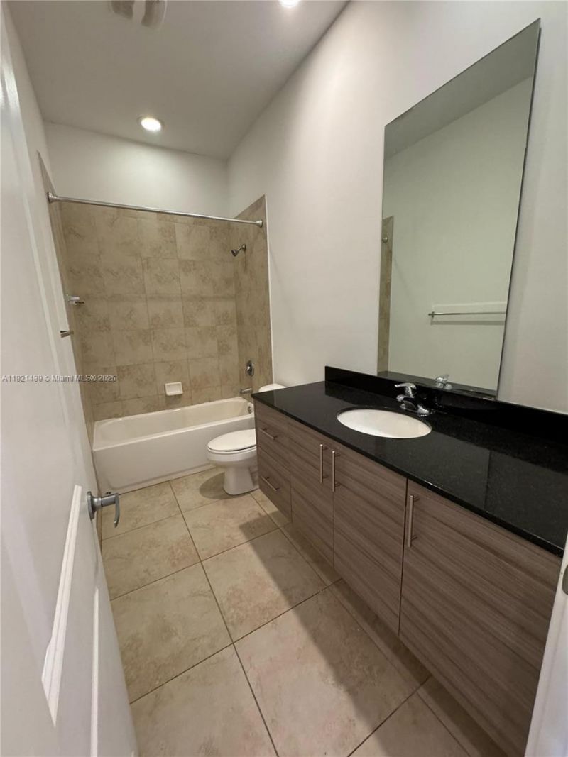 2664 SW 81st Ter, Unit 2666, Miramar, FL 33025 Photo