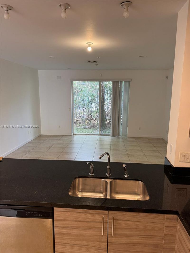 2664 SW 81st Ter, Unit 2666, Miramar, FL 33025 Photo