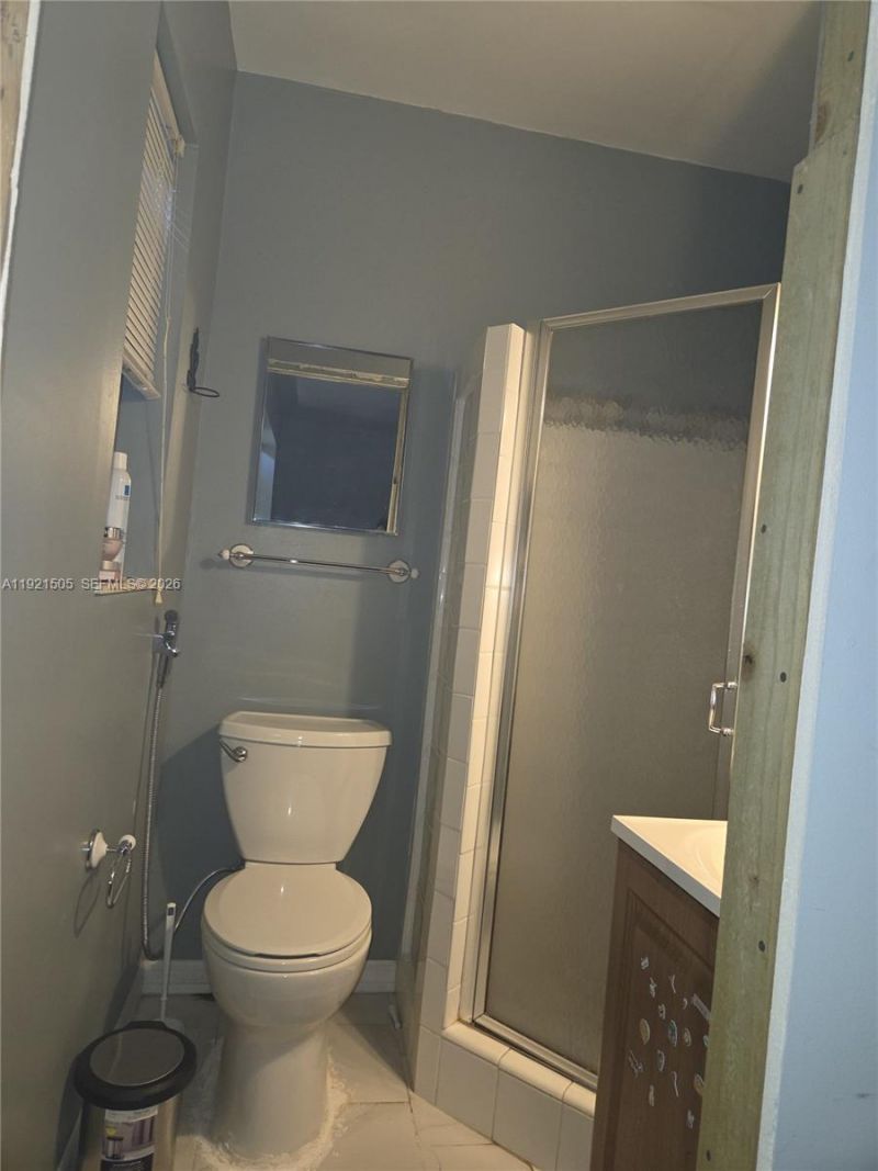 561 NW 190th St, Miami Gardens, FL 33169 Photo