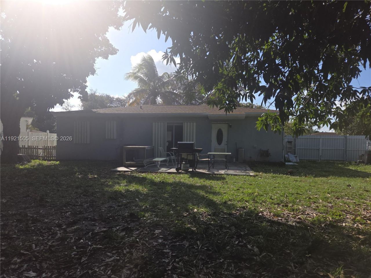 561 NW 190th St, Miami Gardens, FL 33169 Photo