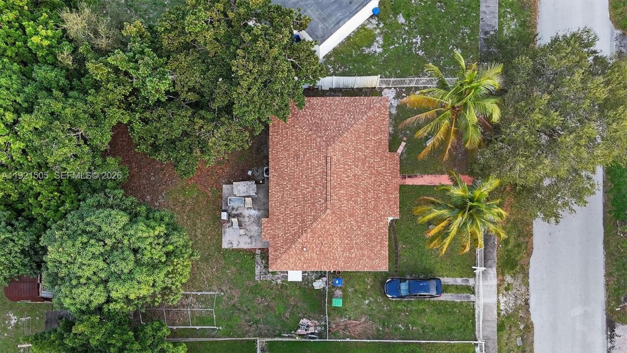 561 NW 190th St, Miami Gardens, FL 33169 Photo