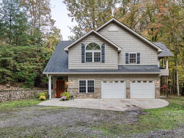 902 Cowpens, Monterey, TN 38574