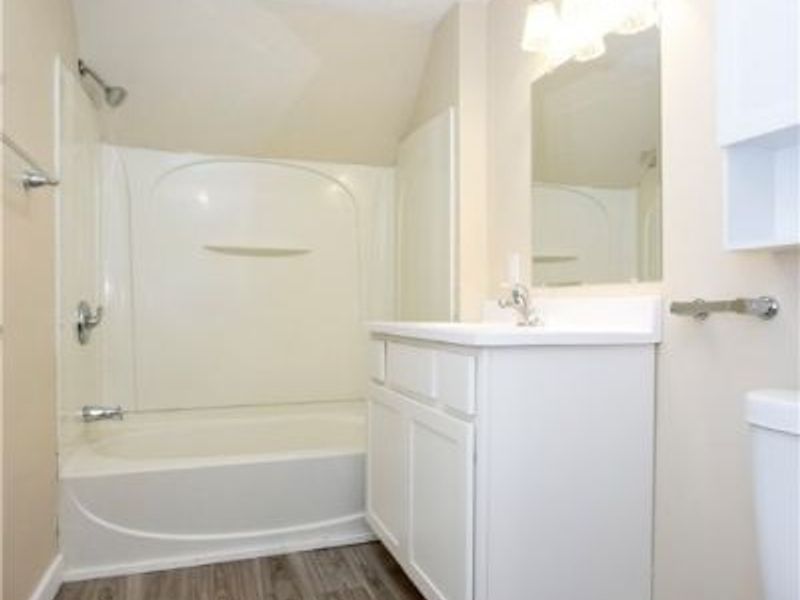 27 S State Street, Rittman, OH 44270 Photo 16