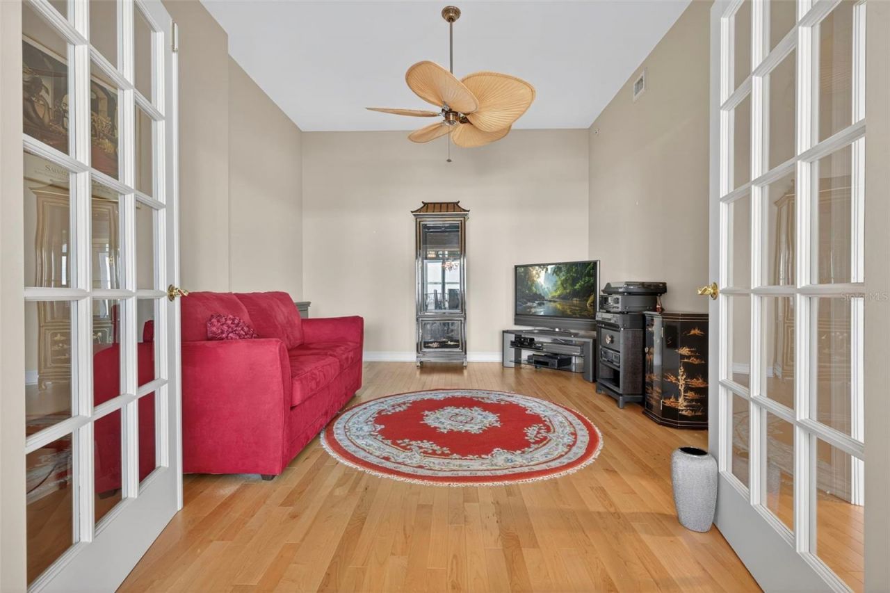 288 Beach Drive Ne, Unit 4B, Saint Petersburg, FL 33701 Photo