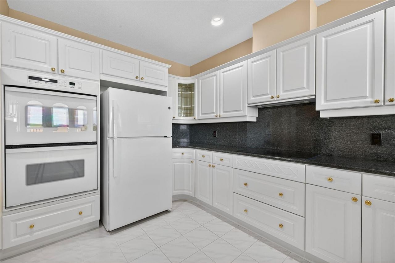 288 Beach Drive Ne, Unit 4B, Saint Petersburg, FL 33701 Photo