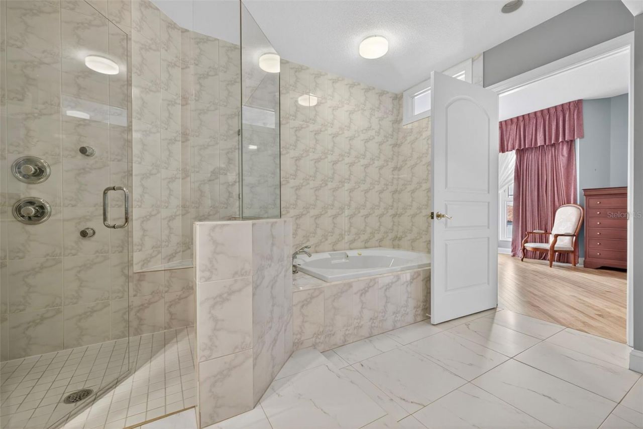 288 Beach Drive Ne, Unit 4B, Saint Petersburg, FL 33701 Photo