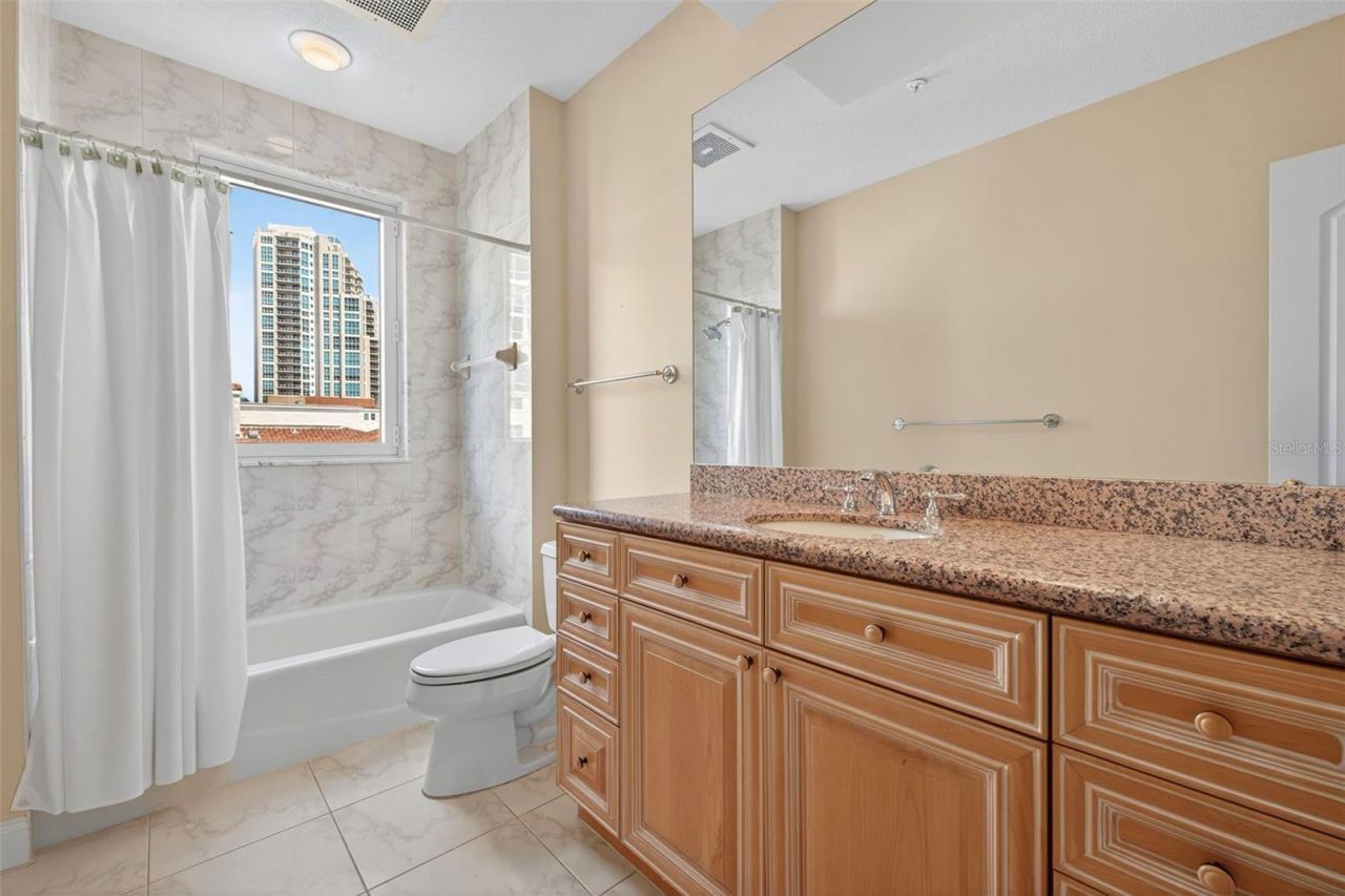 288 Beach Drive Ne, Unit 4B, Saint Petersburg, FL 33701 Photo