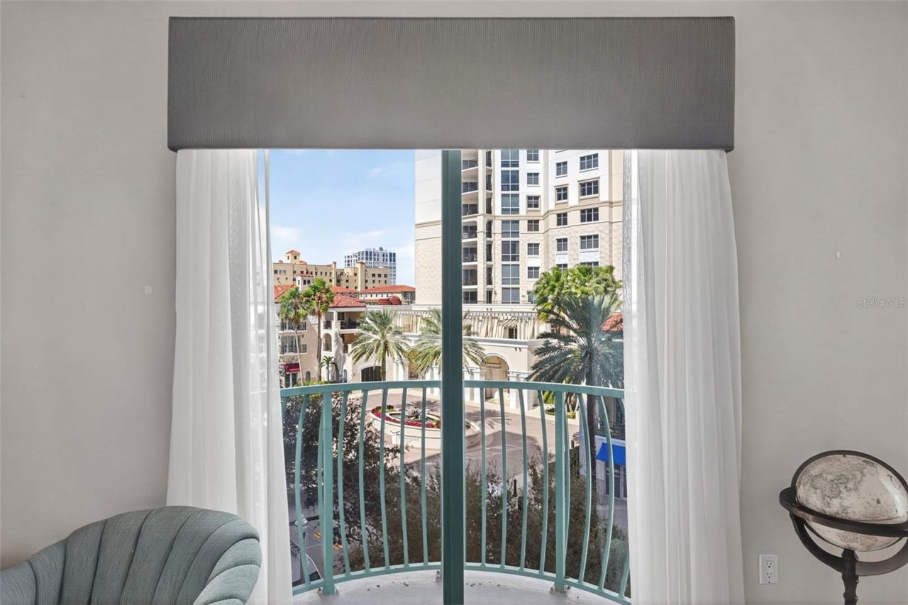 288 Beach Drive Ne, Unit 4B, Saint Petersburg, FL 33701 Photo