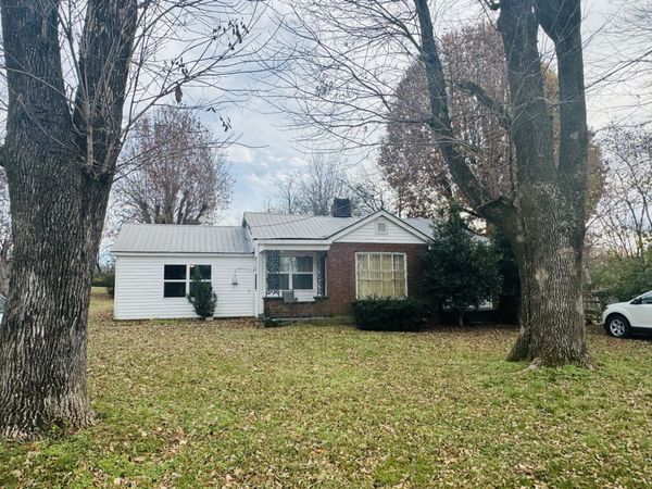 105 Iris Ave, Old Hickory, TN 37138