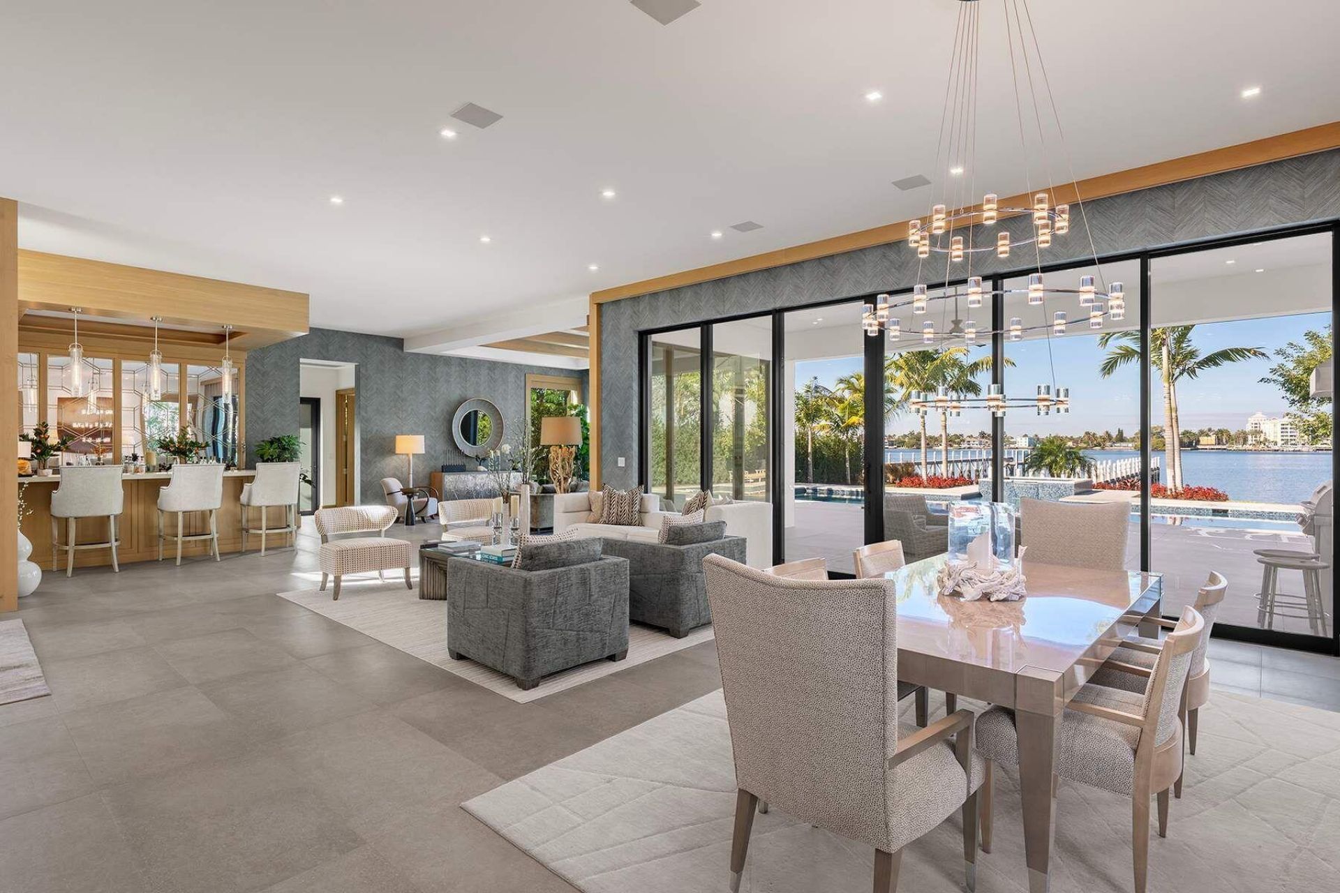 807 N Atlantic Drive, Lantana, FL 33462 Photo