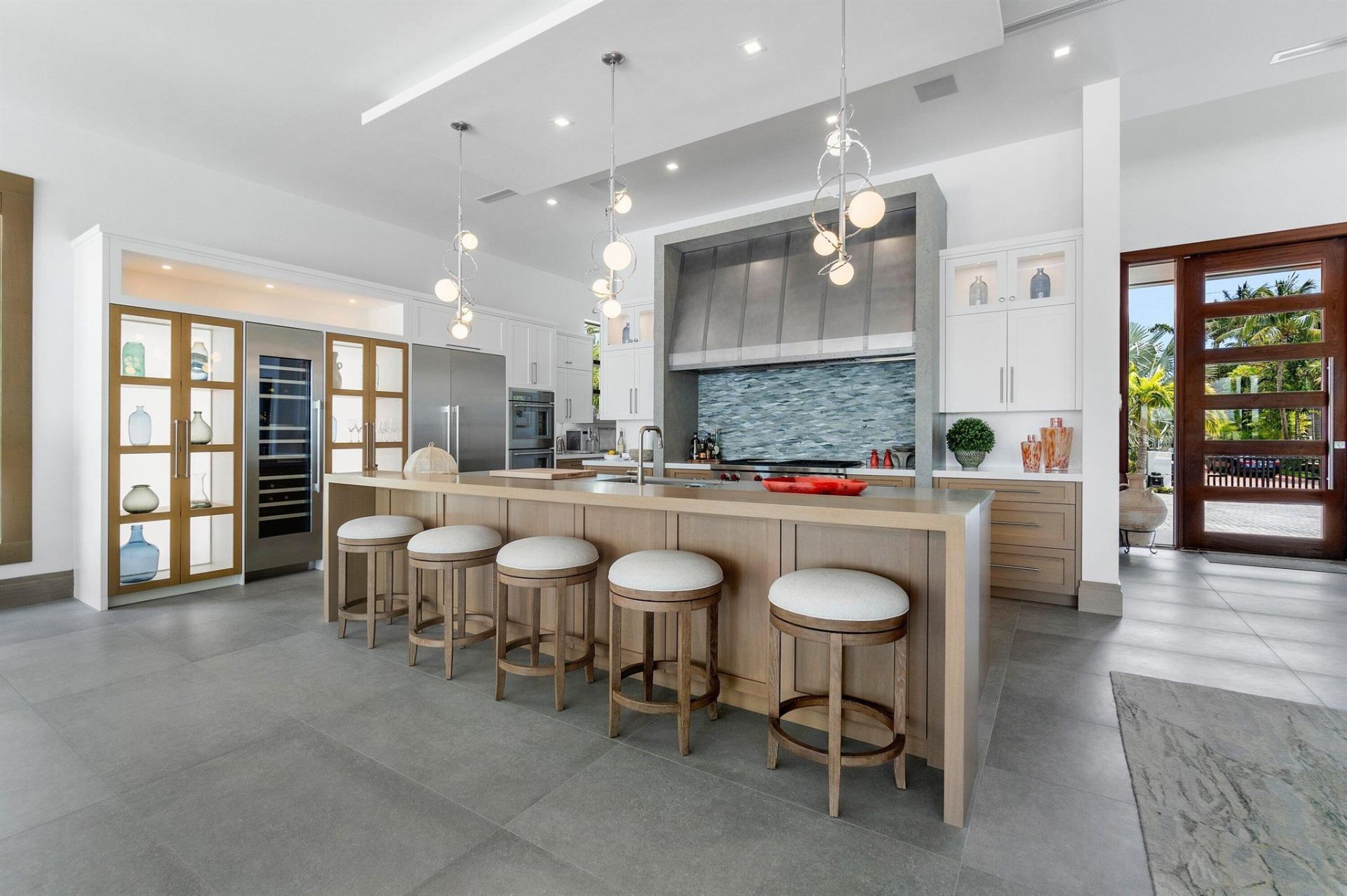 807 N Atlantic Drive, Lantana, FL 33462 Photo