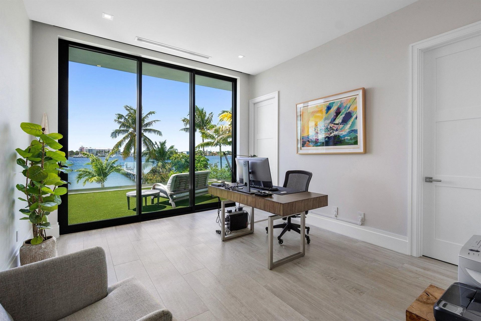 807 N Atlantic Drive, Lantana, FL 33462 Photo