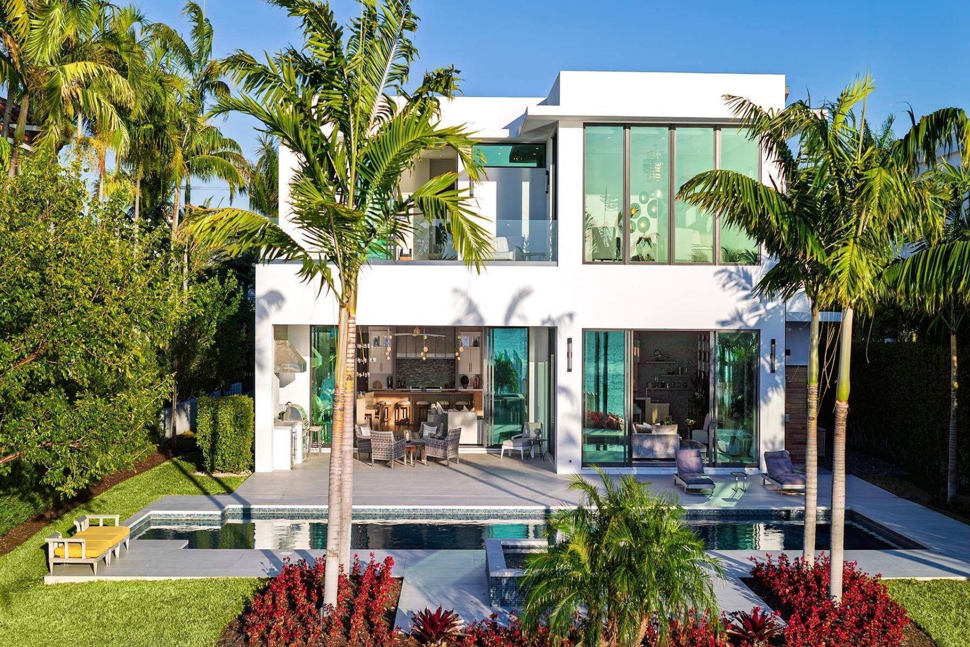 807 N Atlantic Drive, Lantana, FL 33462 Photo