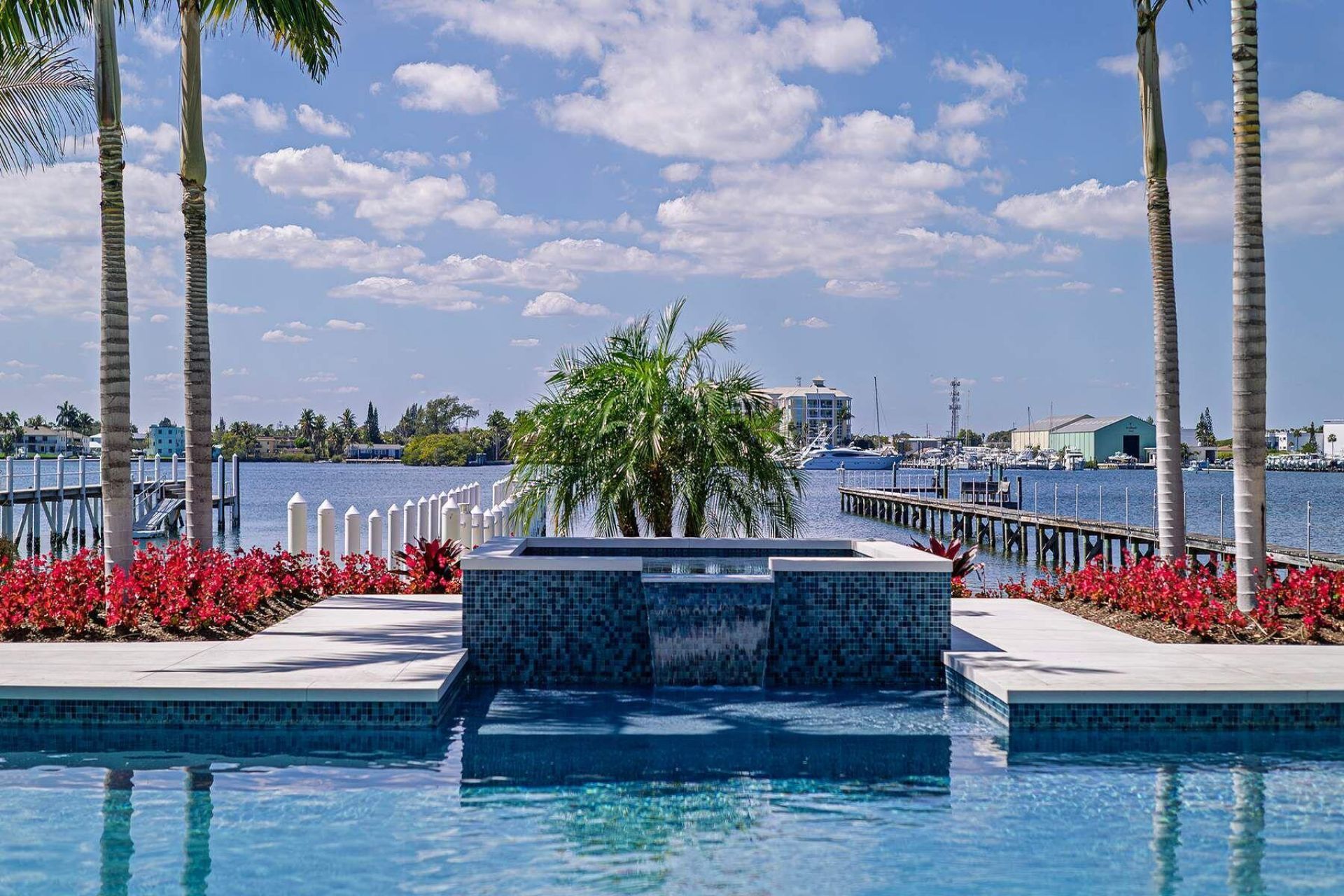 807 N Atlantic Drive, Lantana, FL 33462 Photo