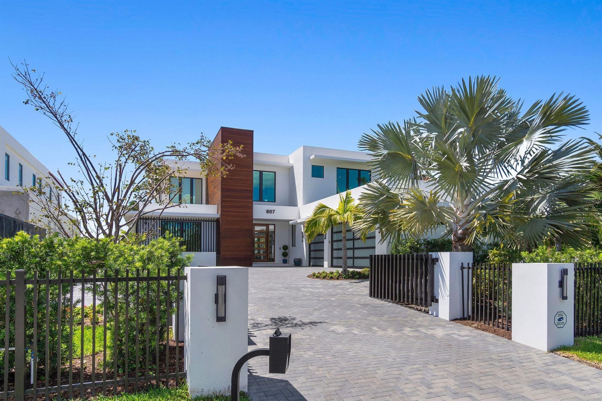 807 N Atlantic Drive, Lantana, FL 33462 Photo