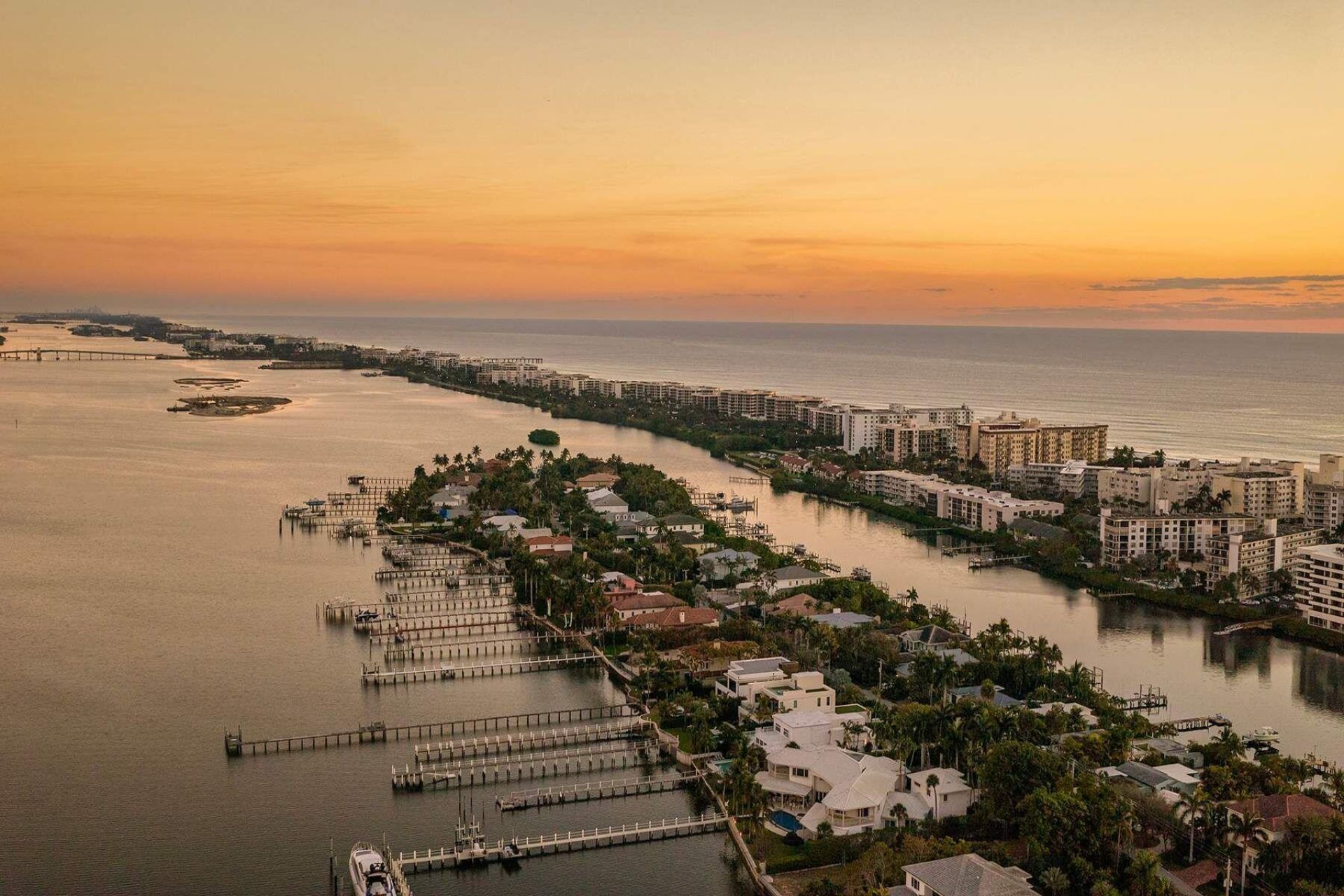 807 N Atlantic Drive, Lantana, FL 33462 Photo