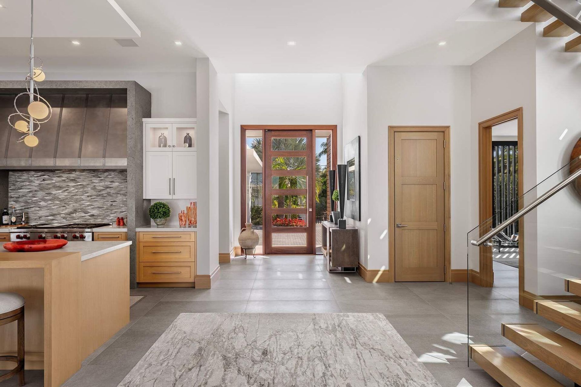 807 N Atlantic Drive, Lantana, FL 33462 Photo