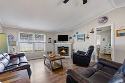 3136 Lyndon Dr. photo 4