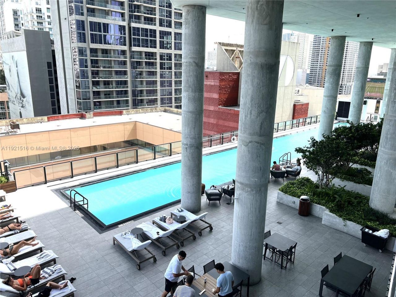 398 NE 5th St, Unit 2215, Miami, FL 33132 Photo