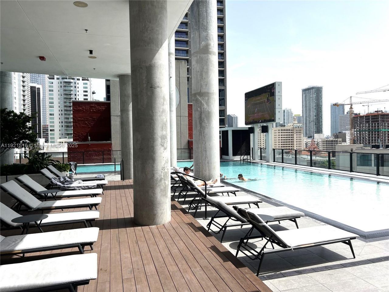 398 NE 5th St, Unit 2215, Miami, FL 33132 Photo