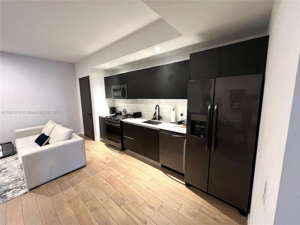 398 NE 5th St, Unit 2215, Miami, FL 33132 Photo