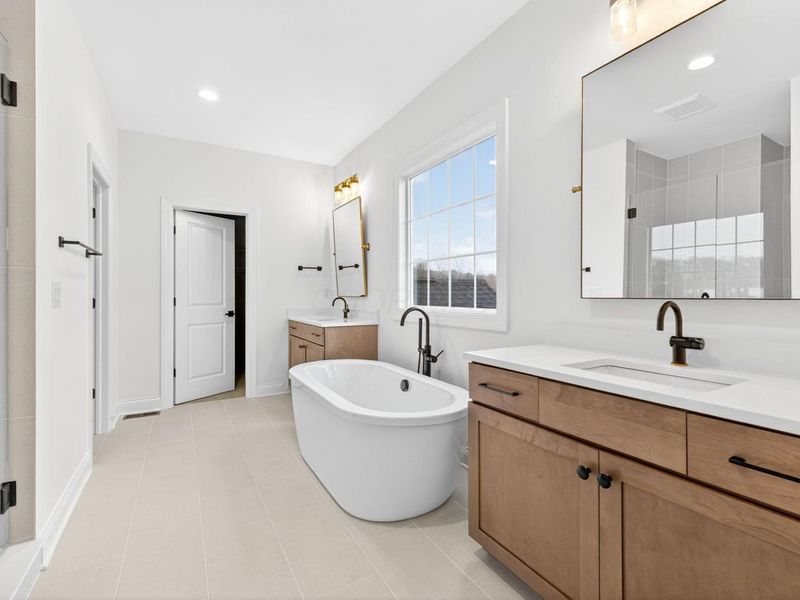 3290 Briarwood Lane , Lewis Center, OH 43035 Photo 58